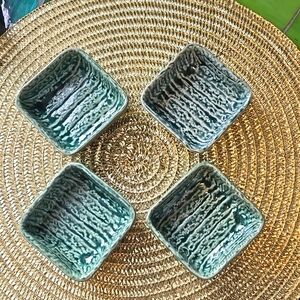 Set of 4 Pottery Sauce-Dipping Bowls